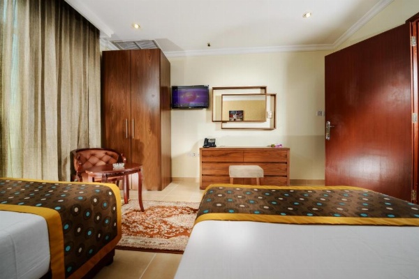 Bravo Royal Hotel Suites image 13